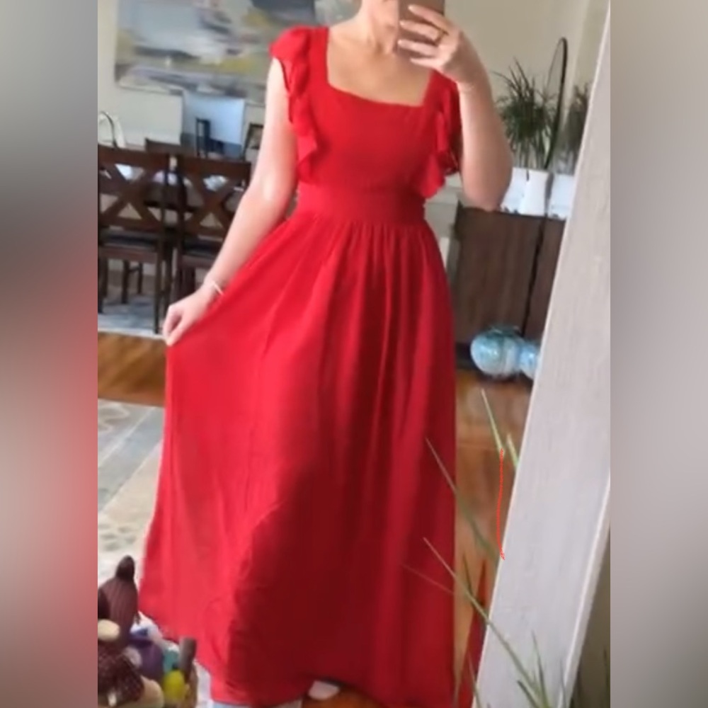 Women’s Lulus Red Backless Ruffled Maxi Dress